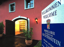 Hofkellerei des Fürsten.jpg
